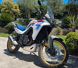 Honda Transalp Maggio 2026 con 17km