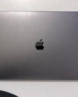 MacBook Pro 15" Retina (2018)  PEZZI DI RICAMBIO