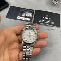 Tudor royal 41