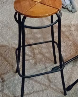 Sgabello , asta microfonica e leggio 