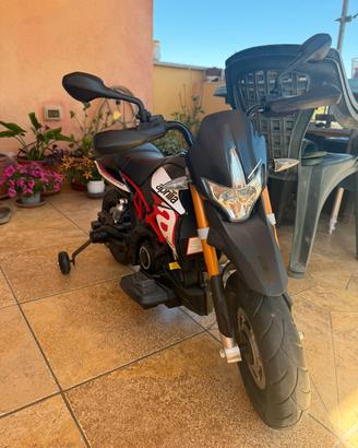 minimoto Aprilia a batterie per bambini 