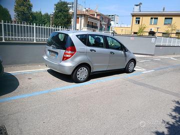 Mercedes classe A150 W169  CAMBIO AUTOMATICO  70Kw