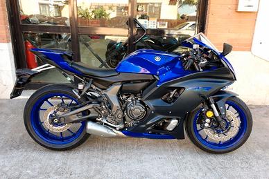Yamaha YZF - R 7 2022 KM ZERO - FINANZIABILE