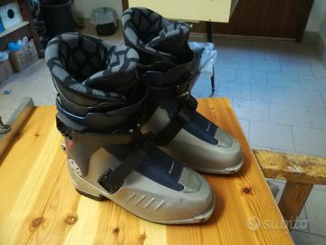 Scarponi sci alpinismo