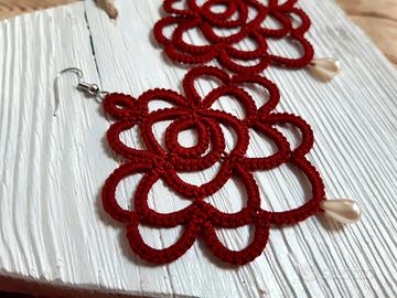 Orecchini in pizzo chiacchierino - Rosso con perla