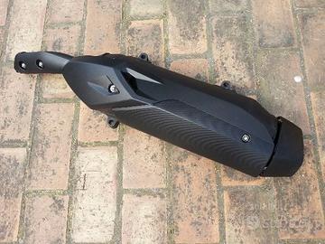 Terminale scarico yamaha xmax400 originale nuovo