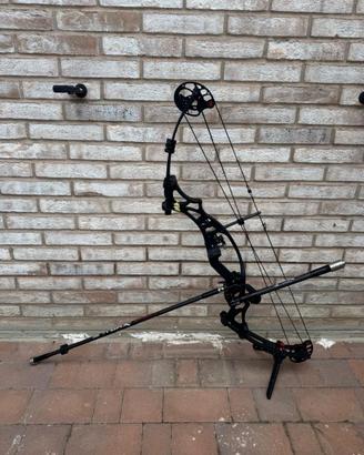 Compound Hoyt Freestyle