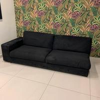 Divano  Bonaldo con pouf