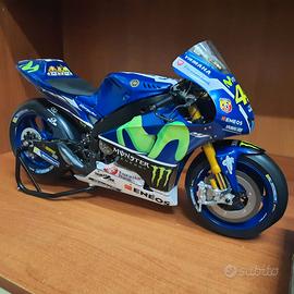 Moto Valentino Rossi scala 1.4