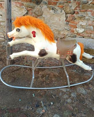 Cavallo a dondolo Canova