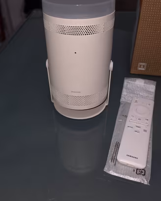 Samsung The Freestyle 2nd Gen in Garanzia