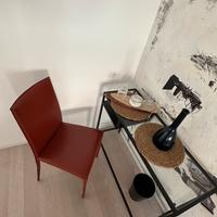 Set tavolino ikea, sedia in pelle e cestino