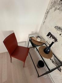 Set tavolino ikea, sedia in pelle e cestino