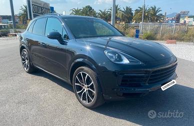 Porsche Cayenne S 2.9 V6 340 cv Benzina