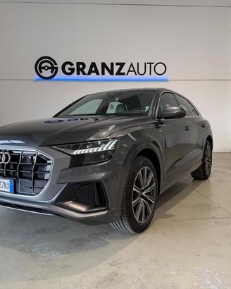 AUDI Q8 45 TDI quattro tiptronic Sport S-line