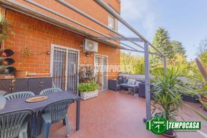 Bilocale con terrazzo in centro a Opera - la casa