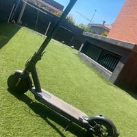 Monopattino elettrico nuovo bello
