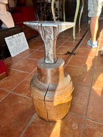 Incudine da fabbro per chiodi epoca 600