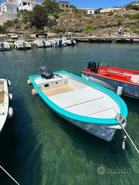 Barca punta licosa Yamaha 25hp 4 tempi