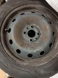 Cerchi gommati 15"
