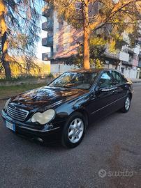 Mercedes classe C 200 automatica 96000 km