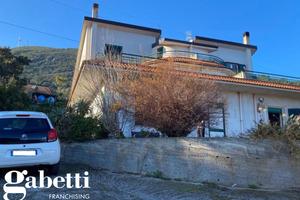 Villa bifamiliare Gioiosa Marea