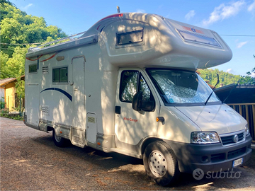 CI mizar garage top class Camper