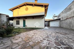 VILLA SINGOLA A SORESINA