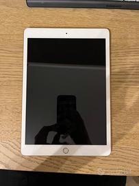 Ipad 8 wifi 32GB colore oro