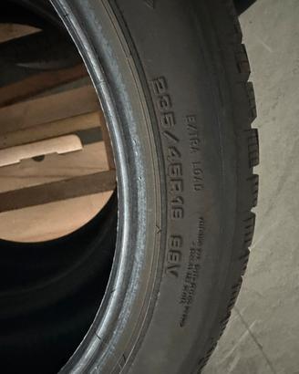 Gomme Invernali Good Year  235 45 R19 99v