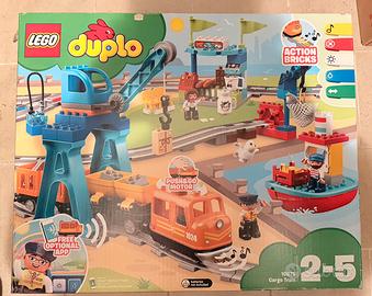 Lego Duplo treno merci