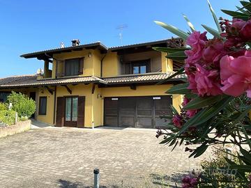Villa o villino Mazzè [Cod. rif 3244993VRG]