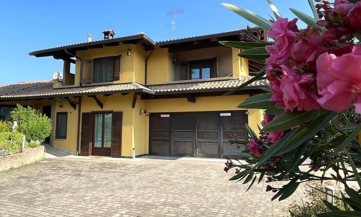 Villa o villino Mazzè [Cod. rif 3244993VRG]