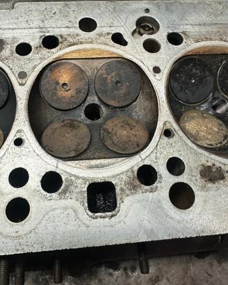 La testata bmw M50b25, m50b20