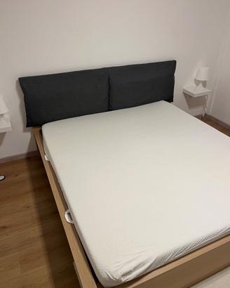 Letto matrimoniale Ikea con materasso