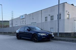 Alfa Romeo Giulia senza motore