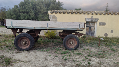 Rimorchio a 2 assi