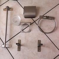 Porta asciugamani + soffione