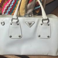 borsa tote Prada Galleria grande in pelle bianca