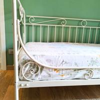 letto in ferro verniciato bianco 