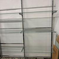 Scaffale metallo e vetri