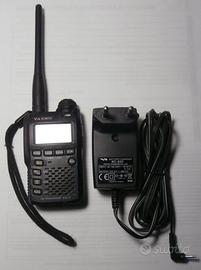 YAESU VX-3