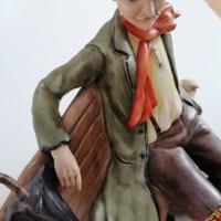 Statuetta in ceramica