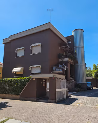 Appartamento zona Viale angeli 180 mq ristrutturat