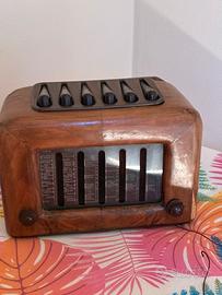 Radio antica  anni '40