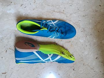 Scarpe chiodate da atletica