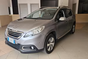 Peugeot 2008 BlueHDi 100 S&S Allure