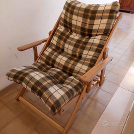 sedia sdraio in legno