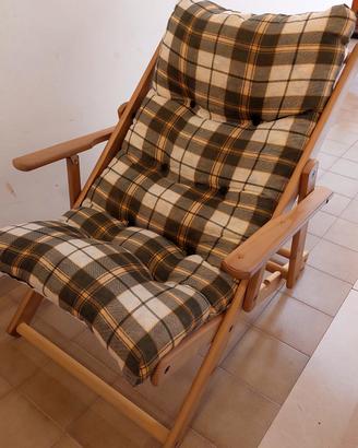 sedia sdraio in legno