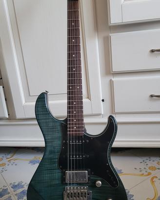 Yamaha Pacifica 612V II FM IDB

